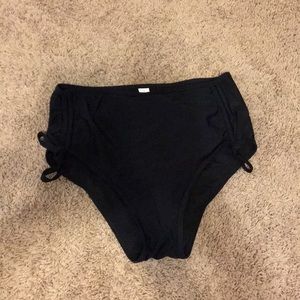 SOLD ❌❌❌ Black bathing suit bottom